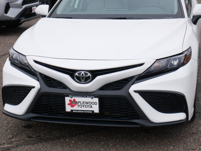 Certified 2021 Toyota Camry SE with VIN 4T1G11BK4MU046702 for sale in Maplewood, Minnesota