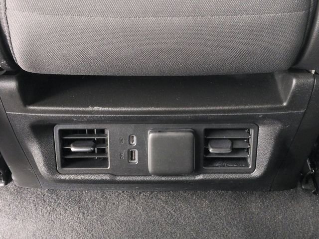 2023 Chevrolet Silverado 1500 LT - Photo 18