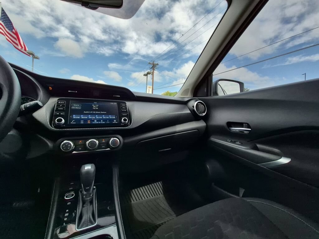 Used 2023 Nissan Kicks SV Xtronic CVT SUV
