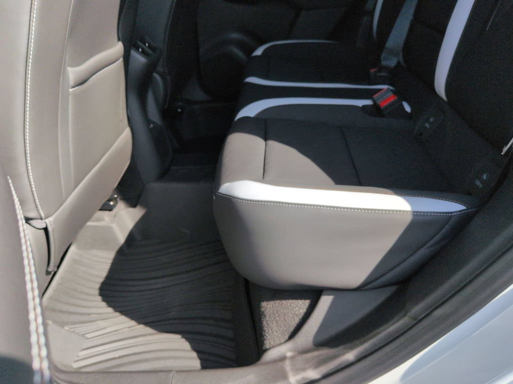 2026 Buick Envision Sport Touring - Photo 25