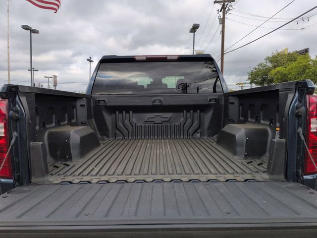 2023 Chevrolet Silverado 1500 LT - Photo 23