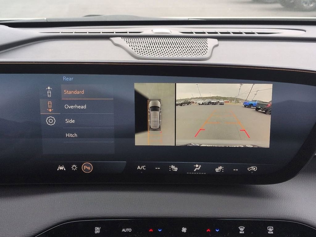 2026 Buick Enclave Preferred - Photo 13