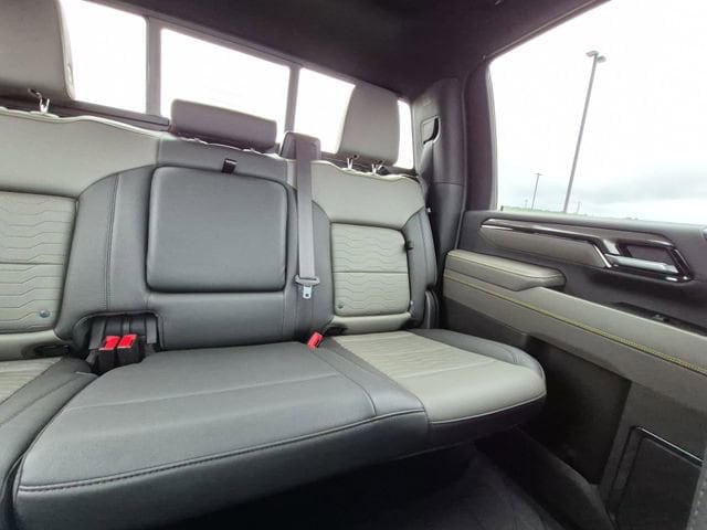 2024 Chevrolet Silverado 2500HD ZR2 - Photo 6