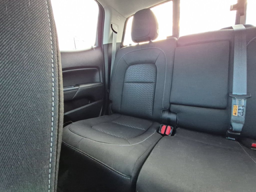 Used 2016 GMC Canyon 2WD SLE Truck
