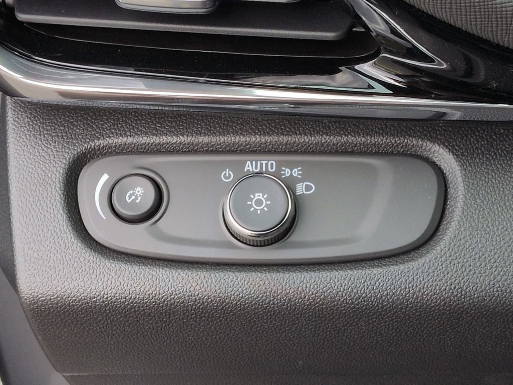 2026 Buick Envista Sport Touring - Photo 16