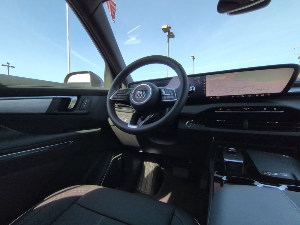 2026 Buick Enclave Preferred - Photo 8