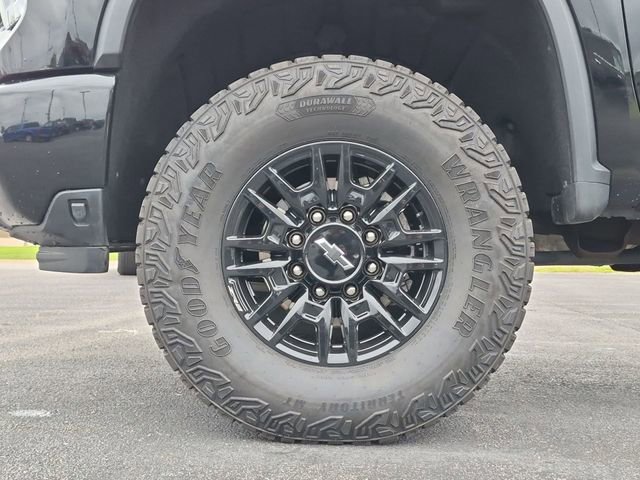 2024 Chevrolet Silverado 2500HD ZR2 - Photo 32