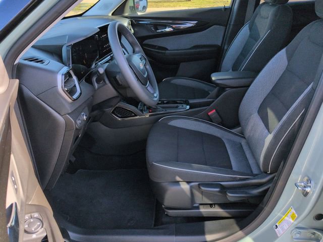 2025 Chevrolet Trailblazer LT - Photo 16