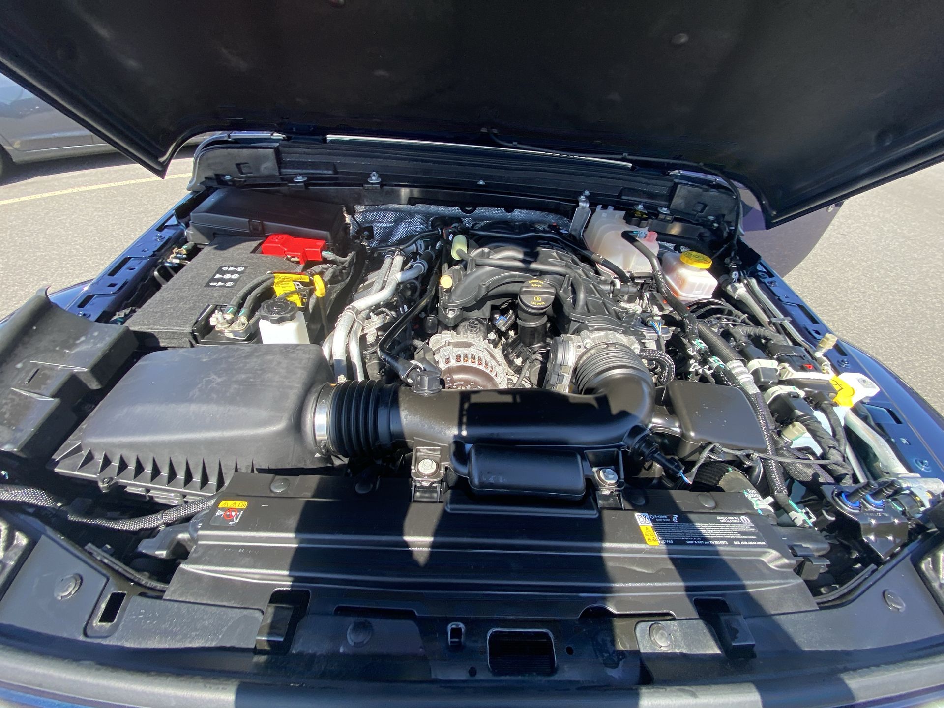 2025 Jeep Wrangler 4-Door Sahara - Photo 24