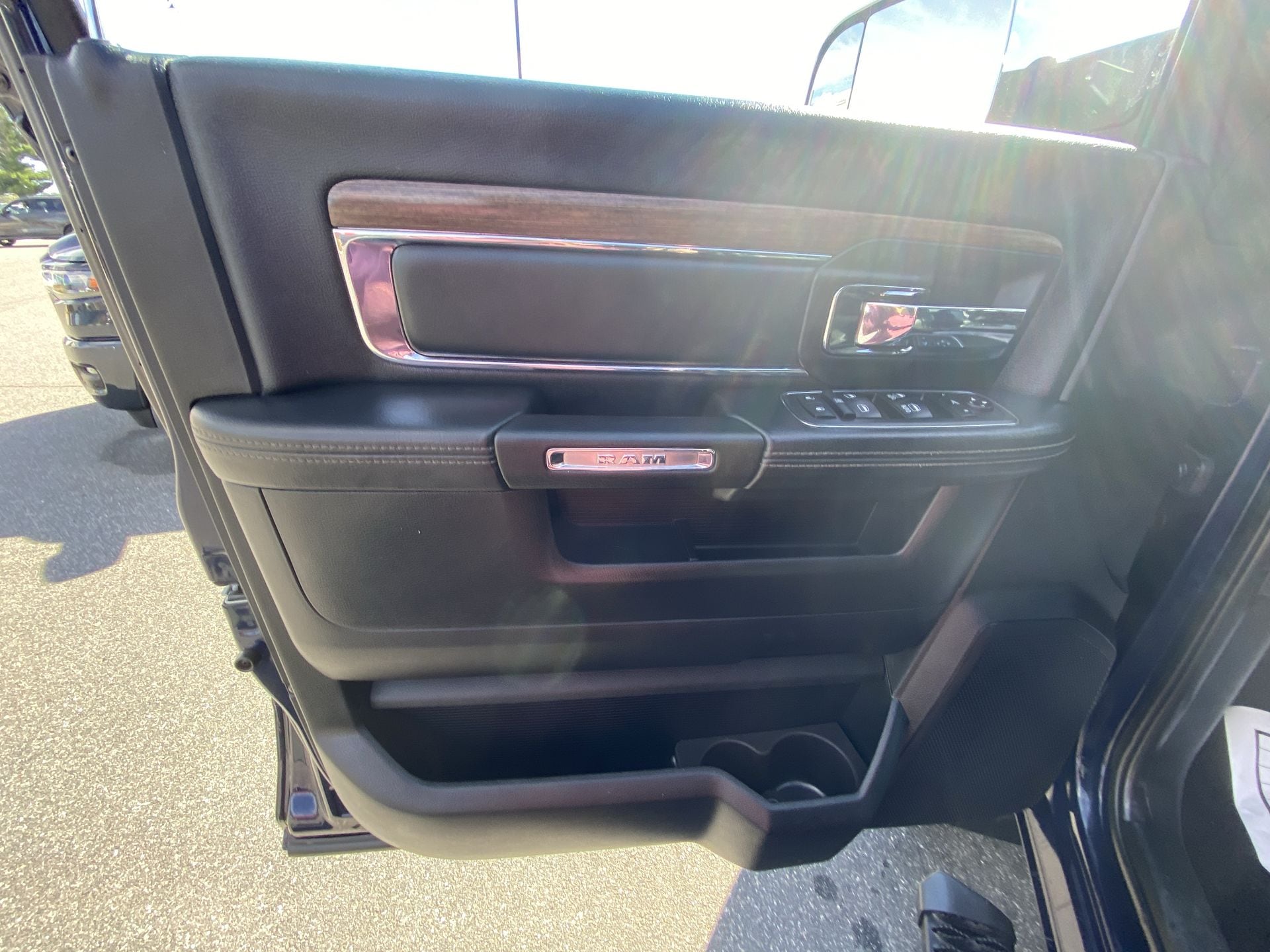 2018 RAM Ram 3500 Pickup Laramie - Photo 13