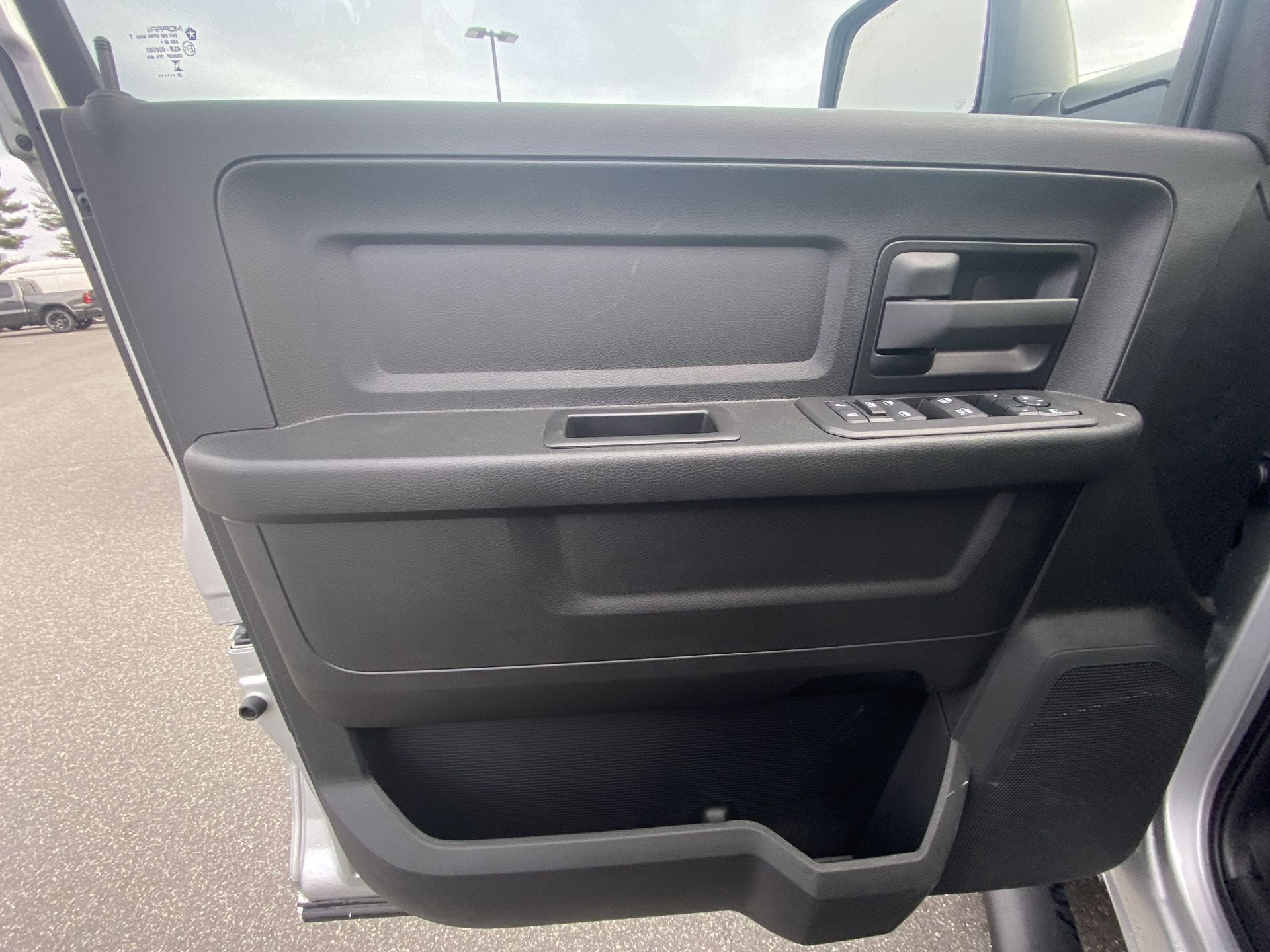 2026 RAM 2500 Tradesman - Photo 13