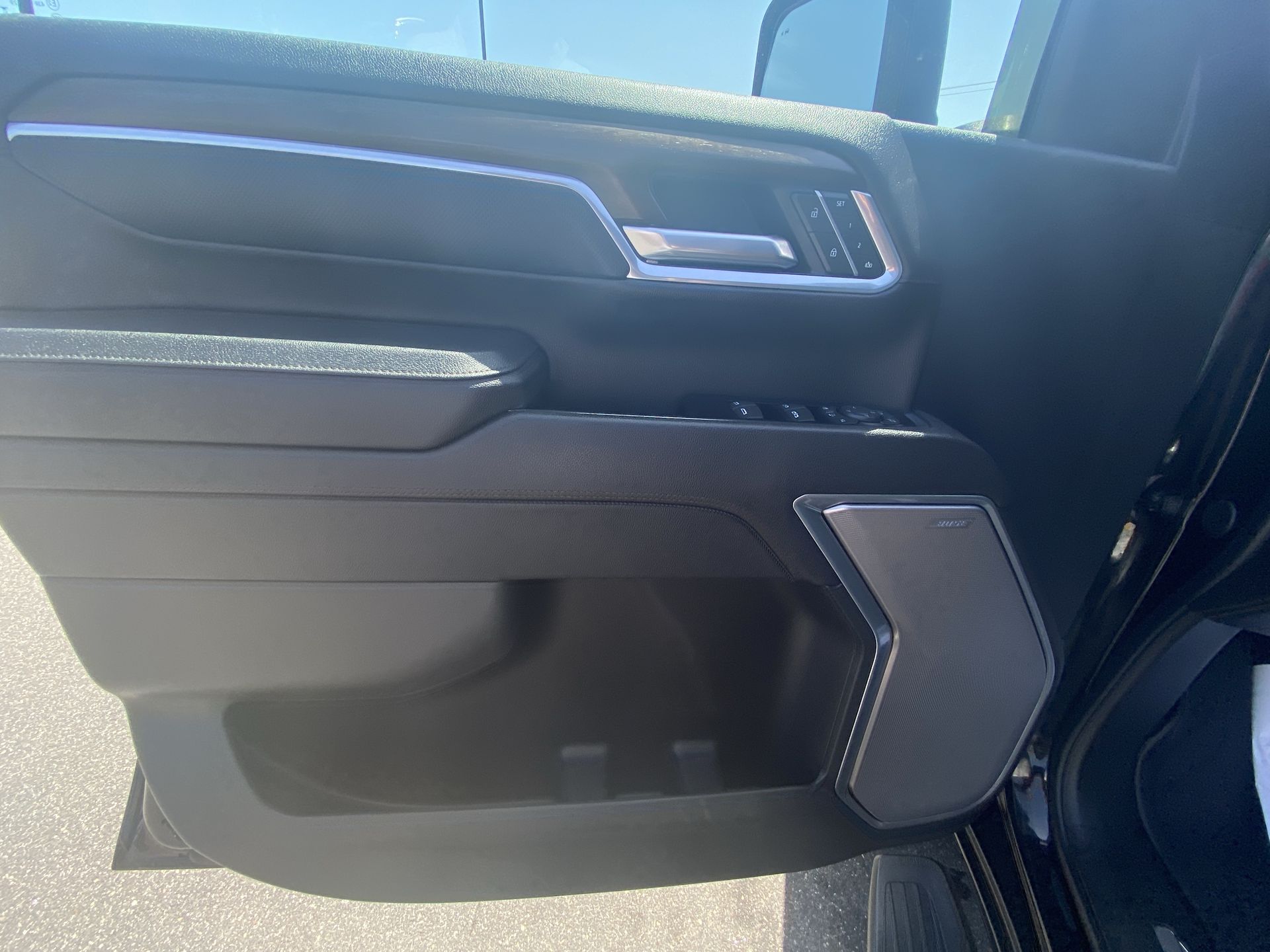 2025 Chevrolet Silverado 3500HD High Country - Photo 13