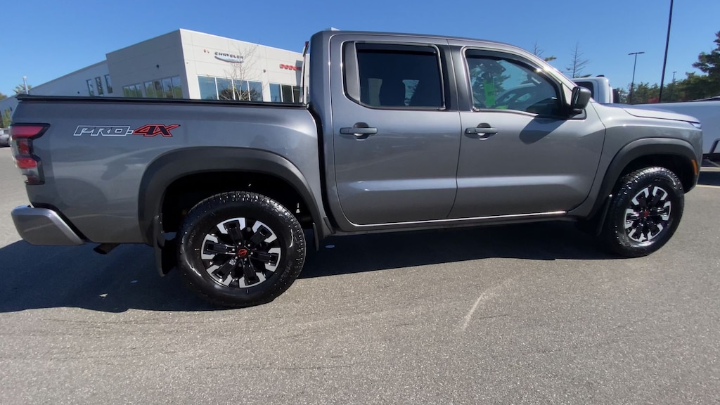 Certified 2024 Nissan Frontier Truck Crew Cab