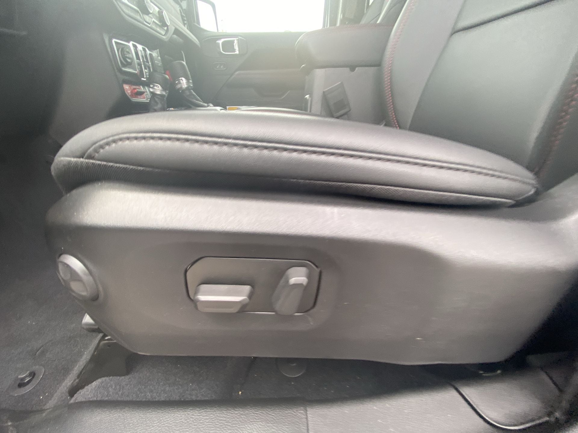 2026 Jeep Wrangler 4-Door Rubicon X - Photo 12