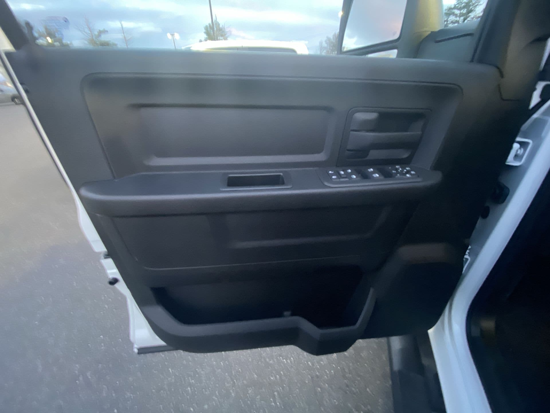 2026 RAM 2500 Tradesman - Photo 13