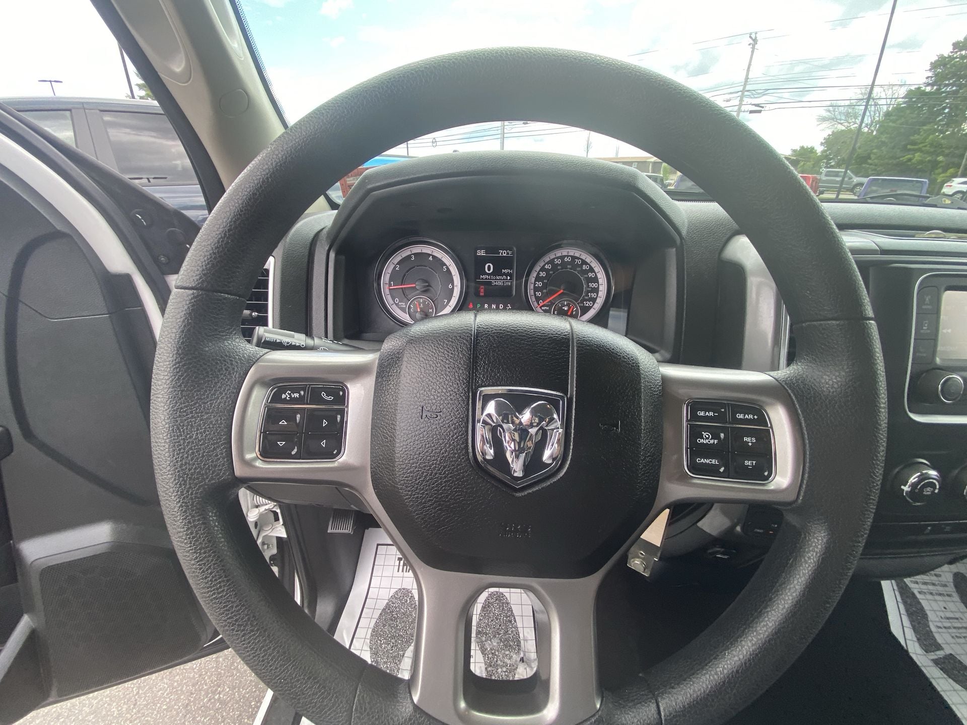2024 RAM Ram 1500 Classic SLT - Photo 14