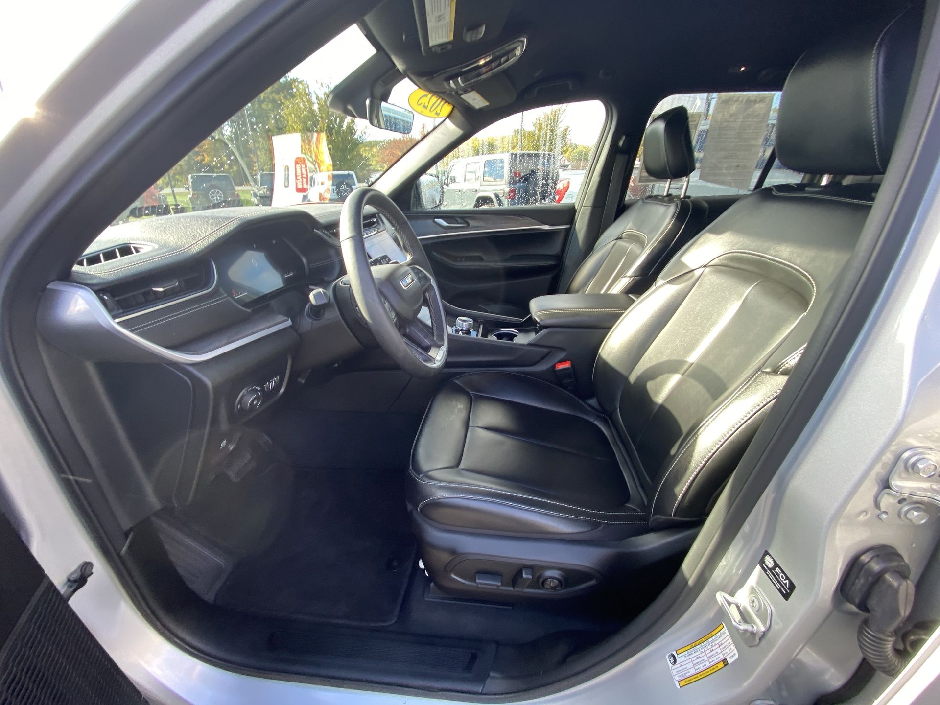 2025 Jeep Grand Cherokee Limited - Photo 11