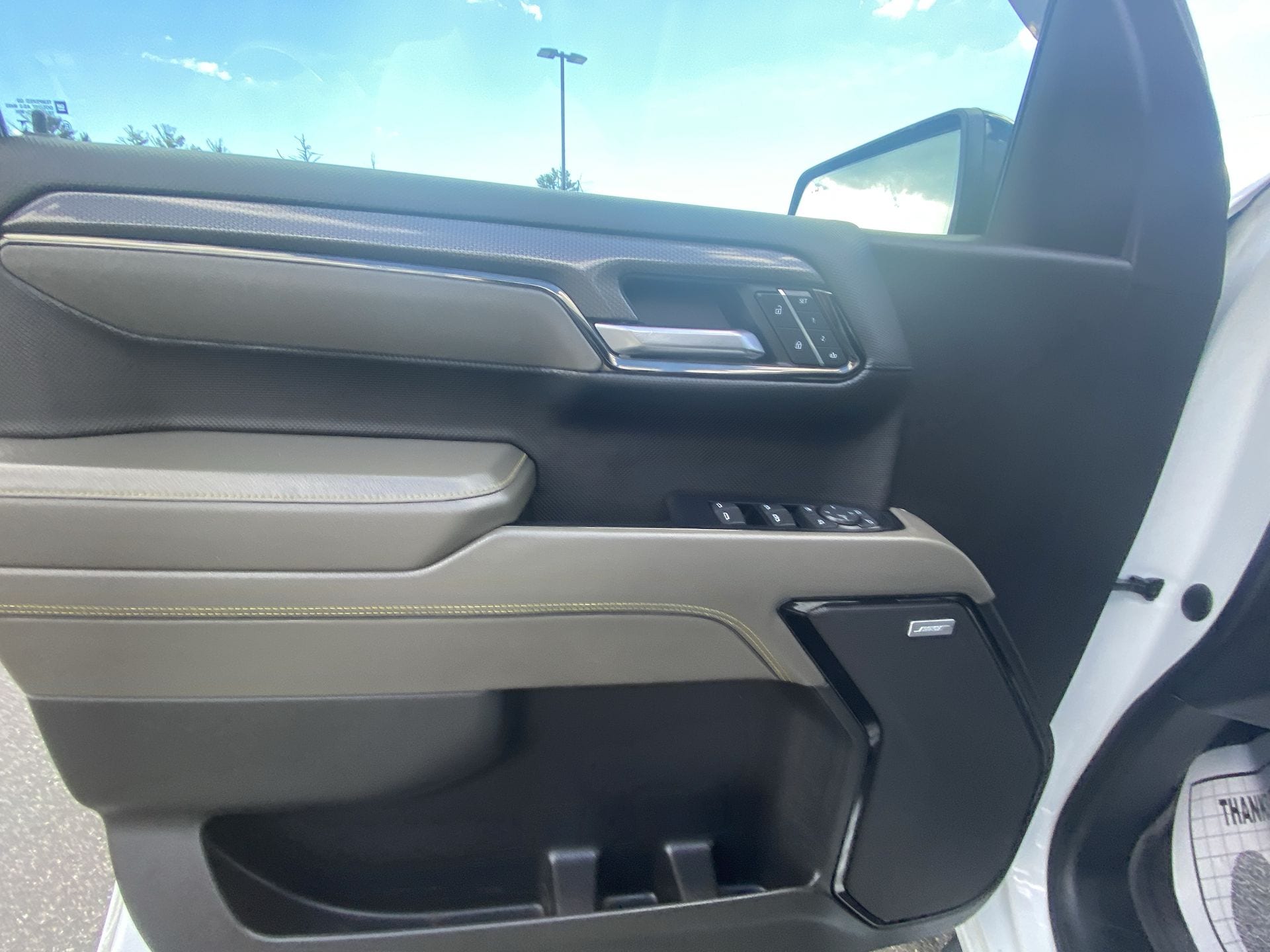 2023 Chevrolet Silverado 1500 ZR2 - Photo 13