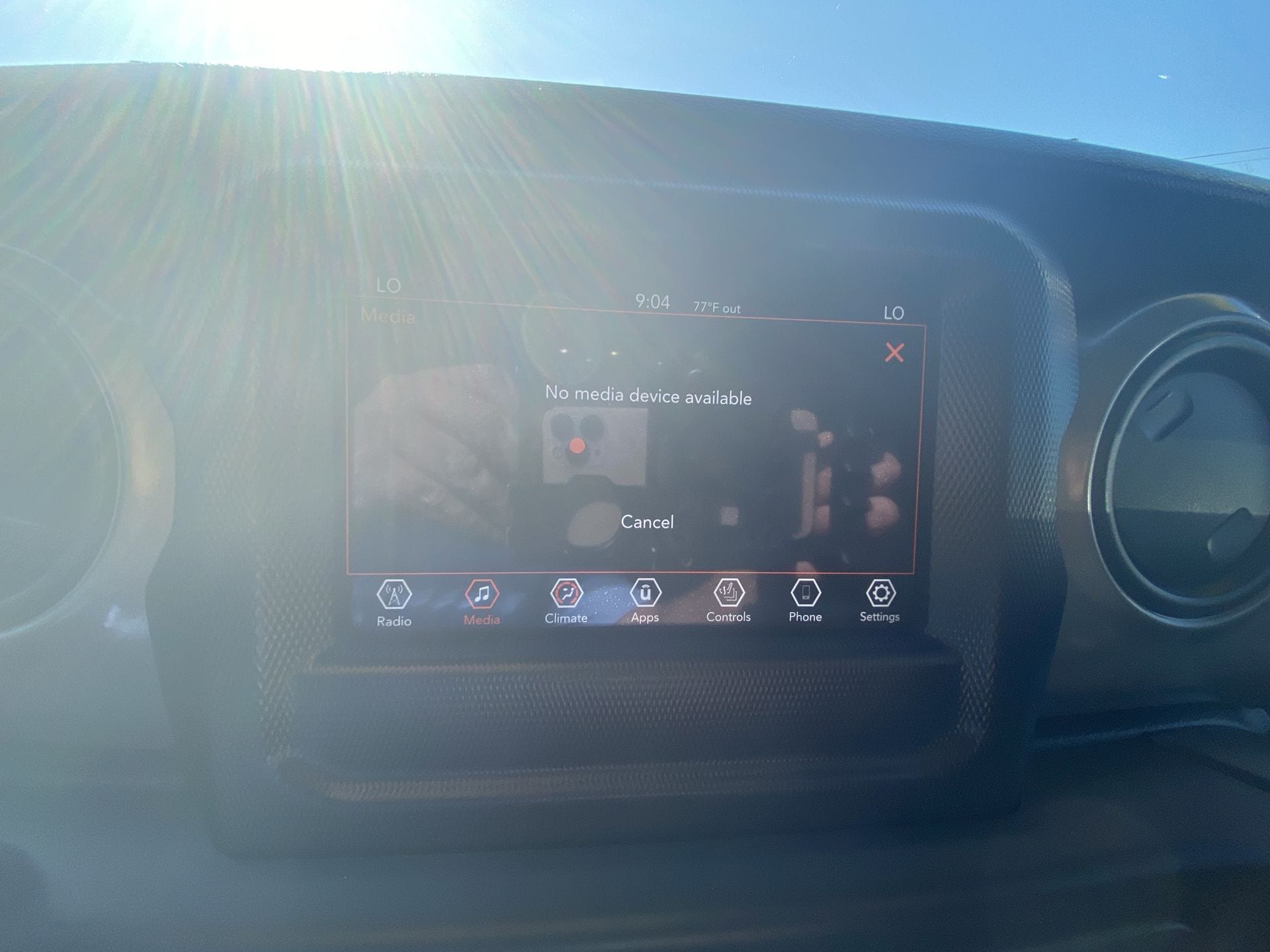 2021 Jeep Wrangler Willys - Photo 16