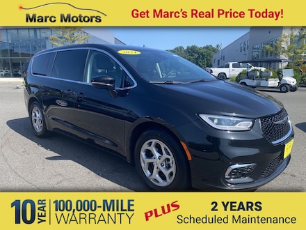 2024 Chrysler Pacifica Limited Van Passenger Van
