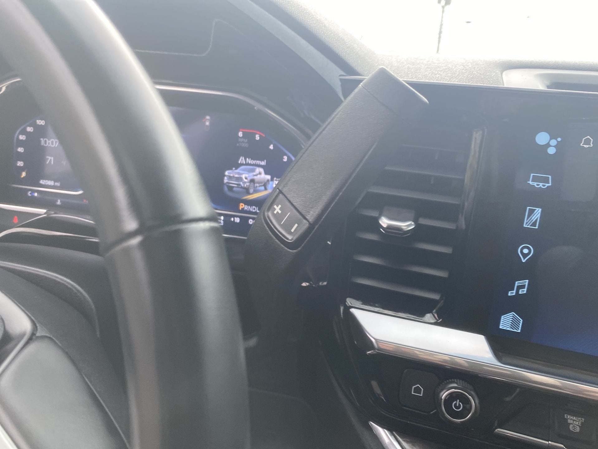 2024 Chevrolet Silverado 2500HD LTZ - Photo 19