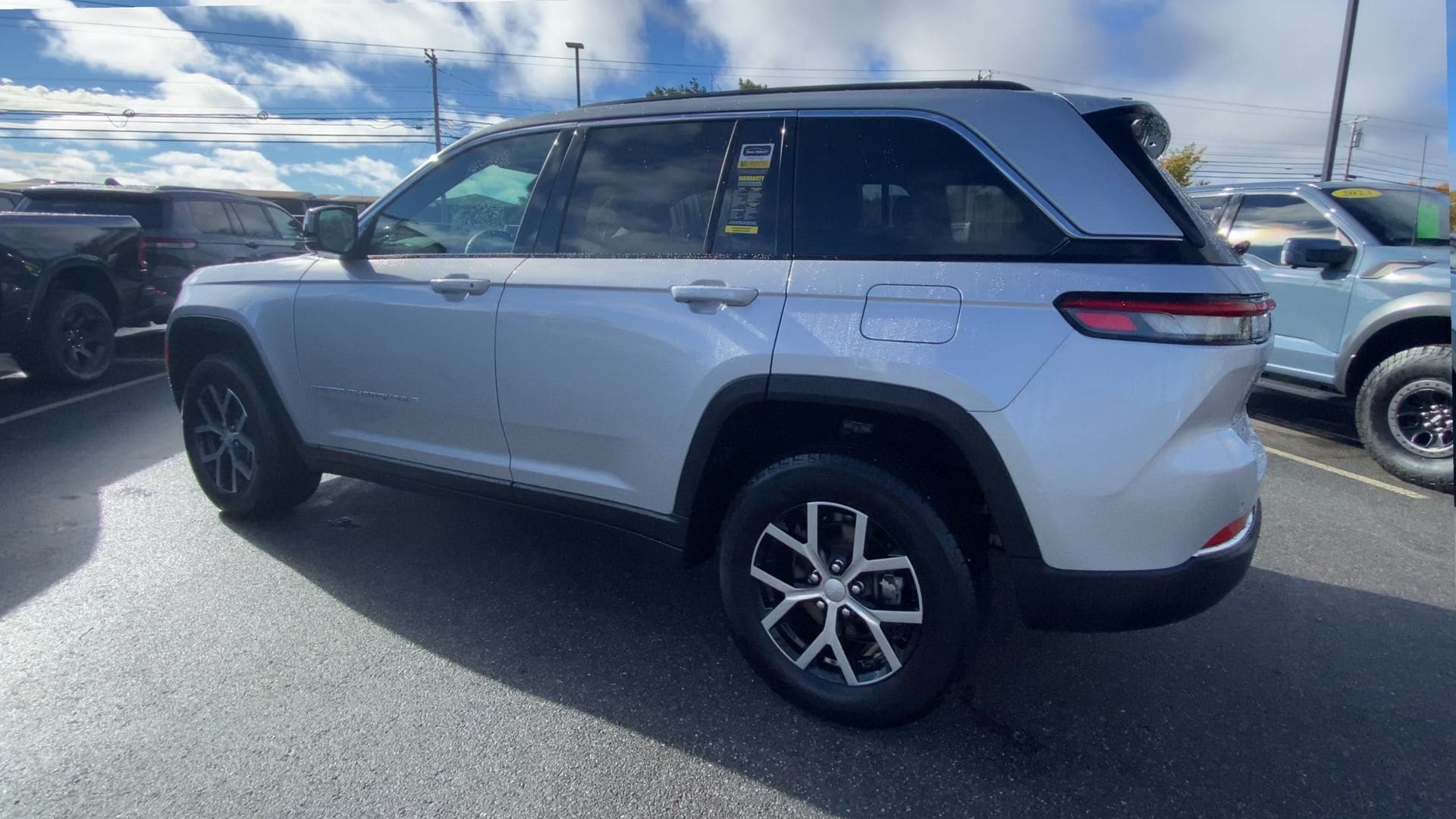 2025 Jeep Grand Cherokee Limited - Photo 8