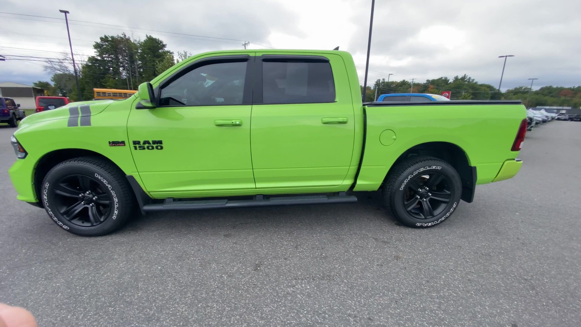 2017 RAM Ram 1500 Pickup Sport - Photo 7