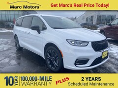 2026 Chrysler Pacifica SELECT AWD Passenger Van