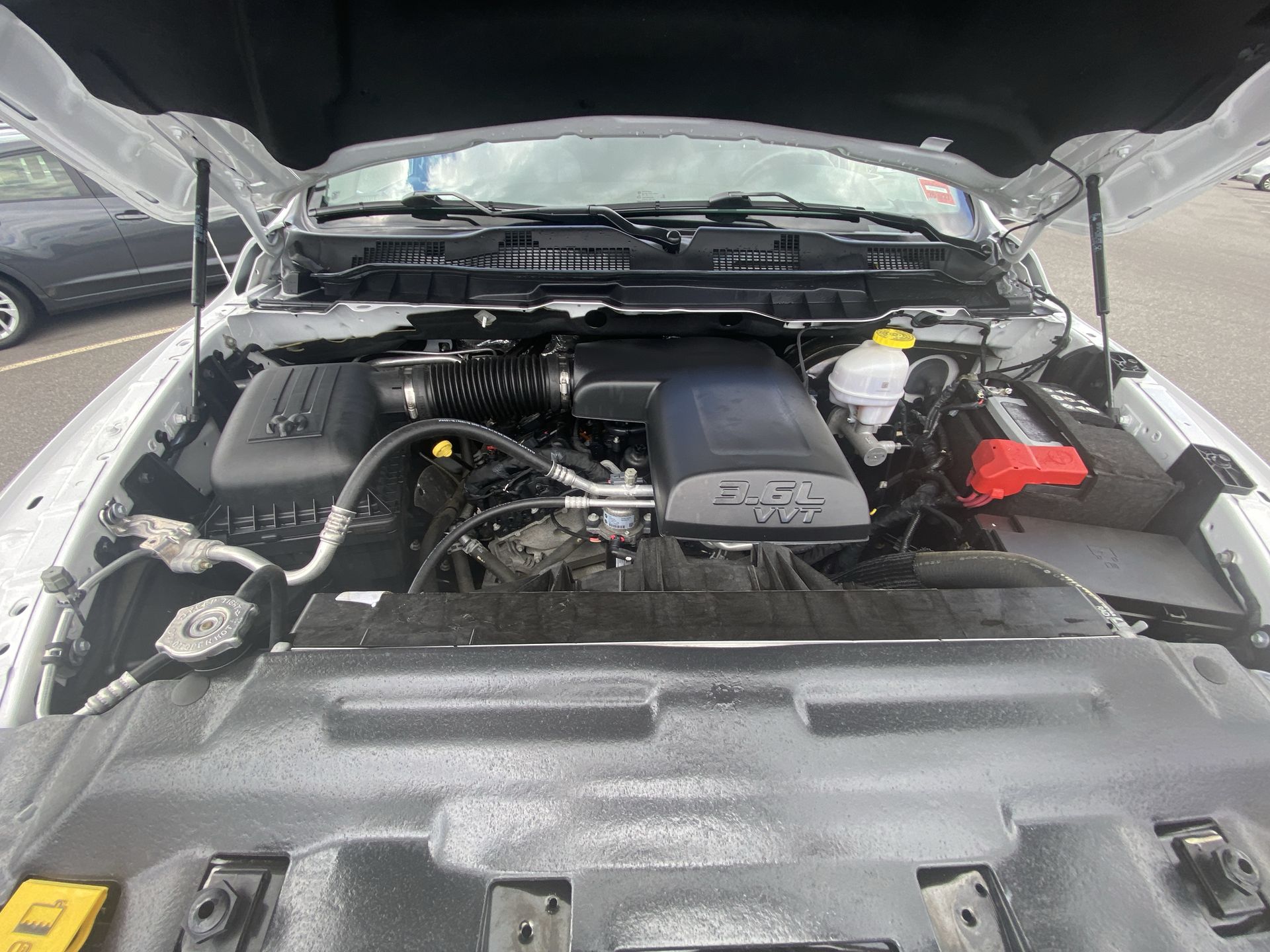 2024 RAM Ram 1500 Classic SLT - Photo 24