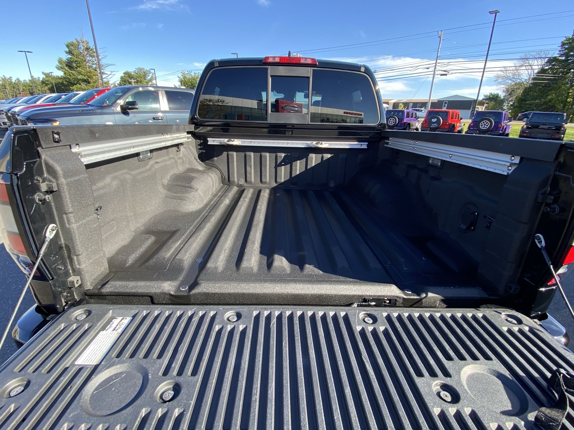 2022 Nissan Frontier PRO-4X - Photo 23