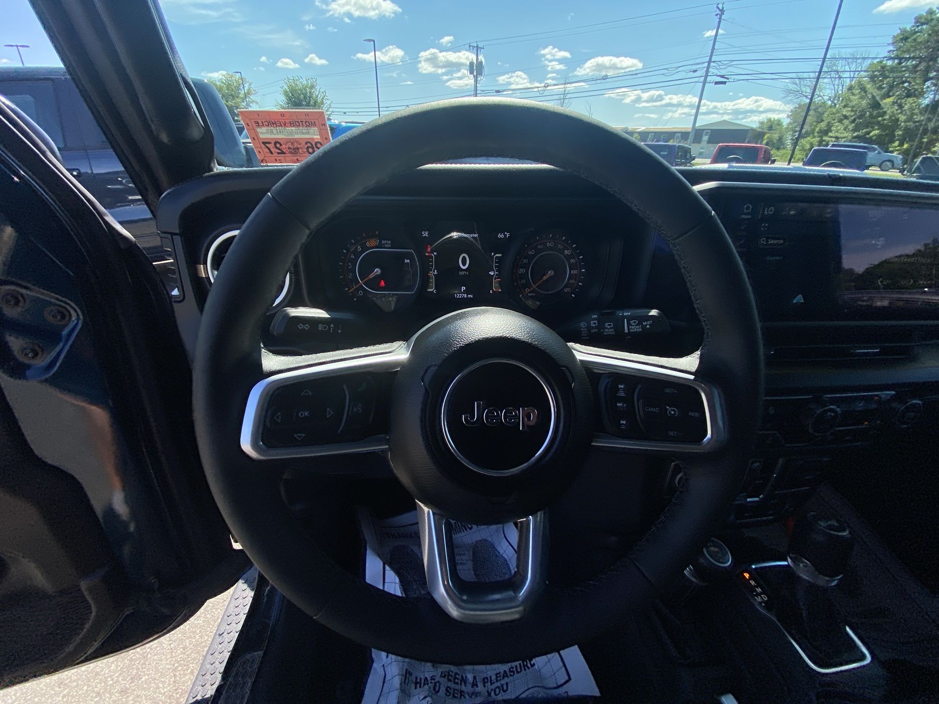2025 Jeep Wrangler 4-Door Sahara - Photo 14