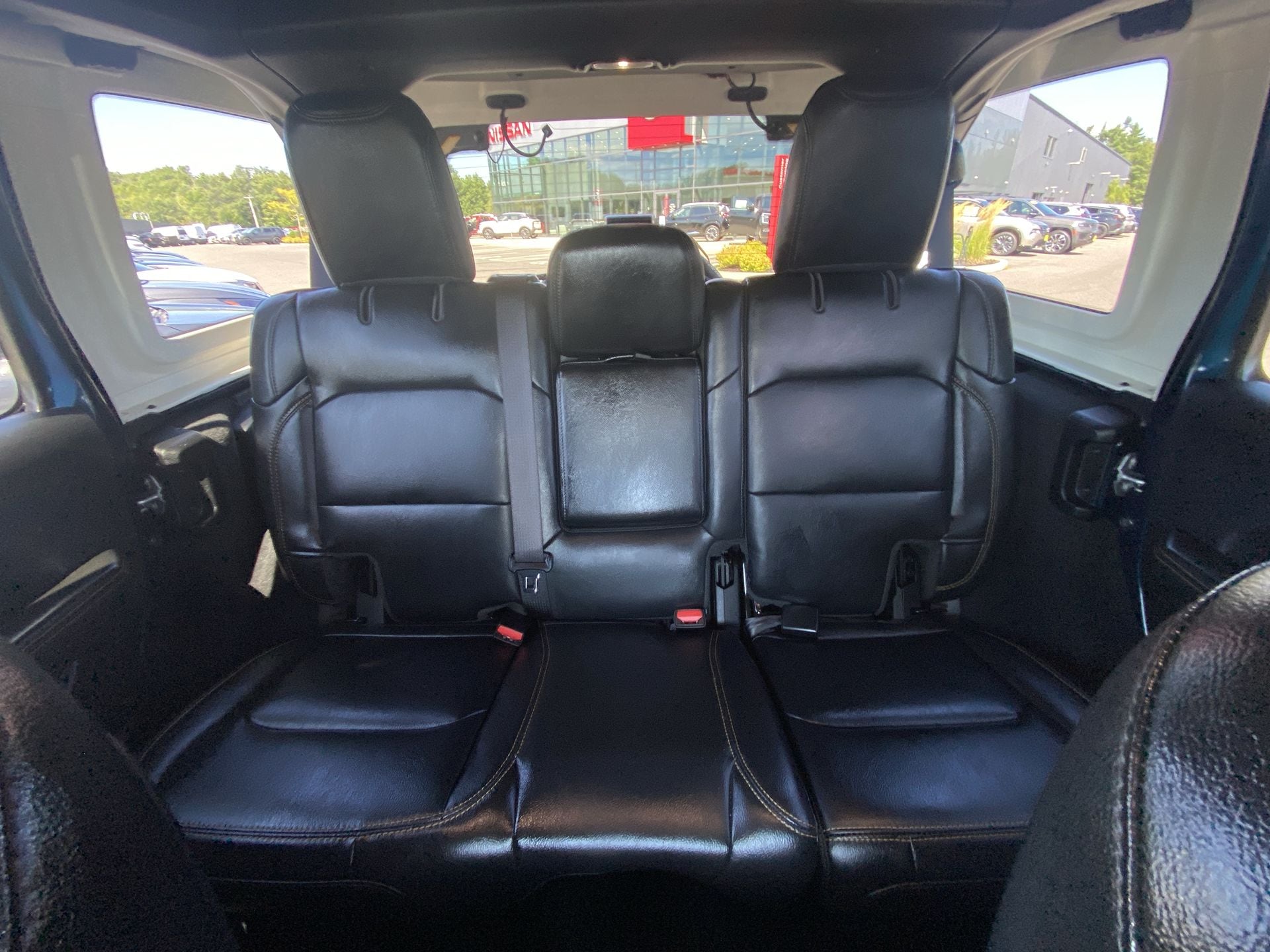 2025 Jeep Wrangler 4-Door Sahara - Photo 21