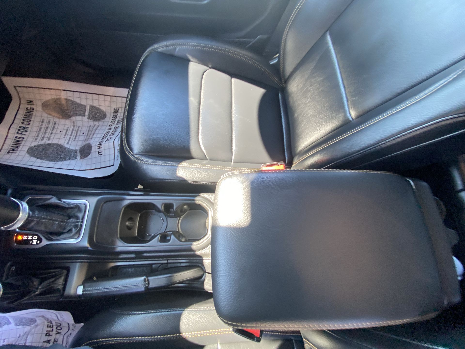 2025 Jeep Wrangler 4-Door Sahara - Photo 20