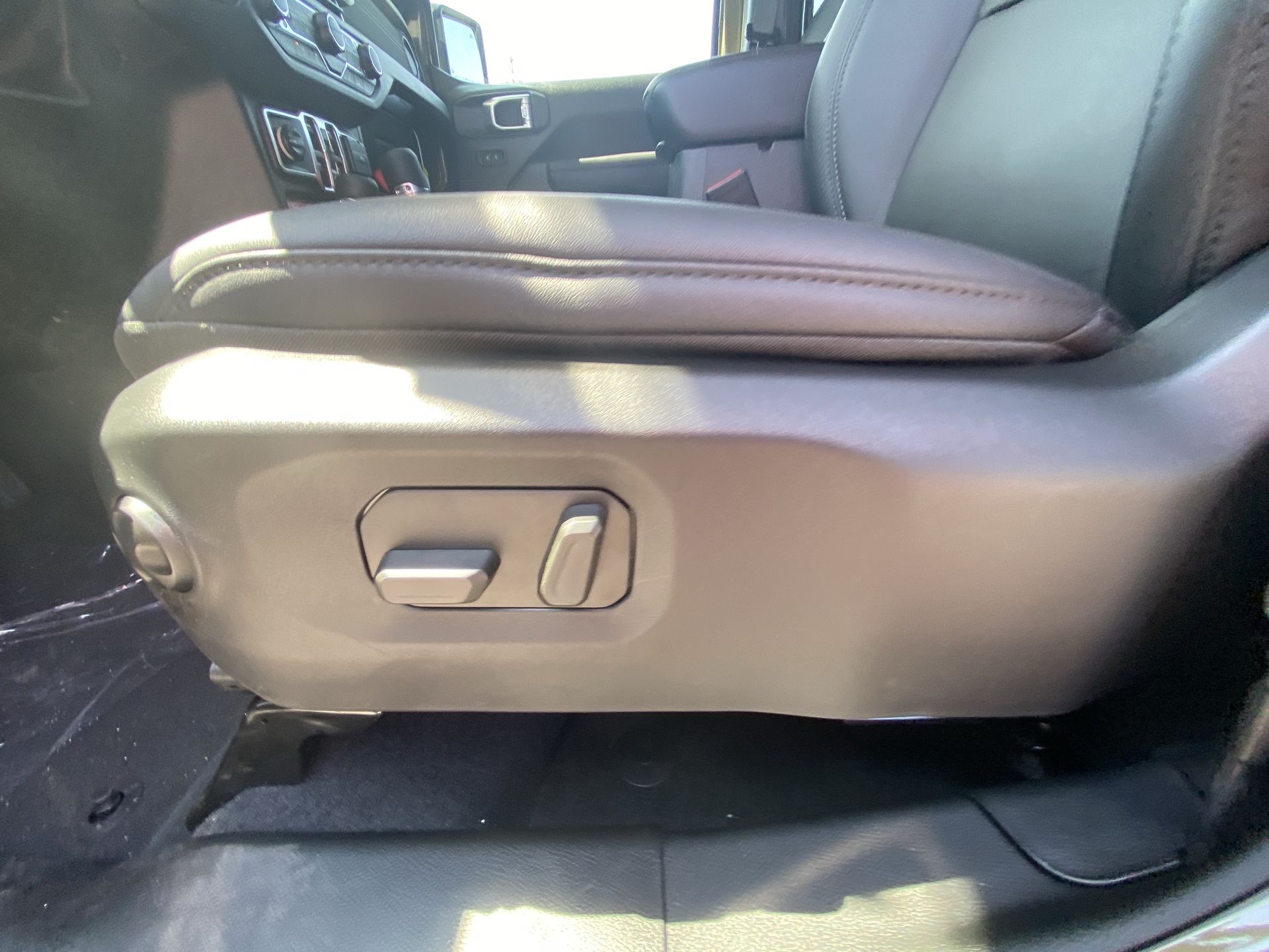 2026 Jeep Wrangler 4-Door Willys 392 - Photo 12