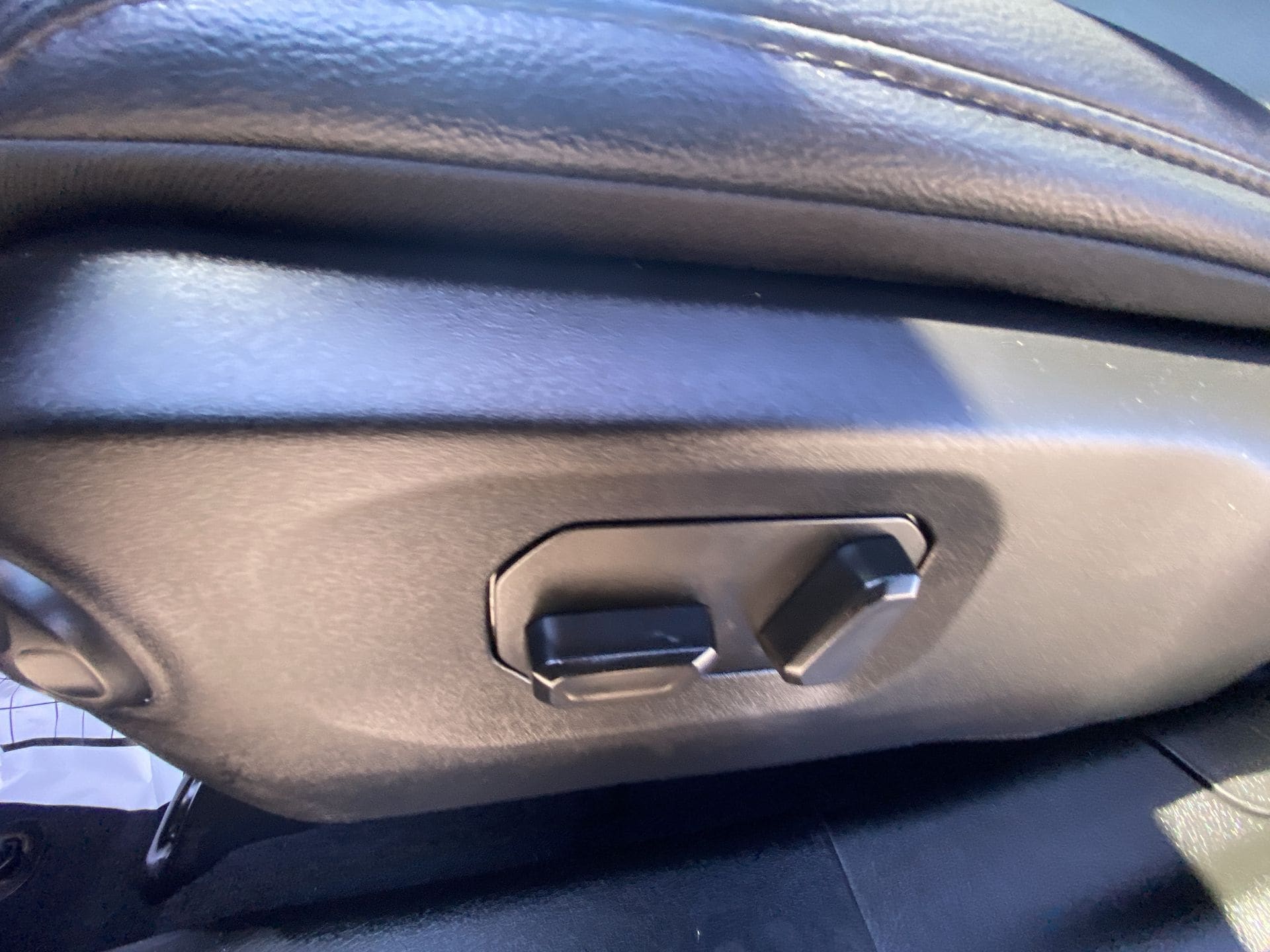 2025 Jeep Wrangler 4-Door Sahara - Photo 12