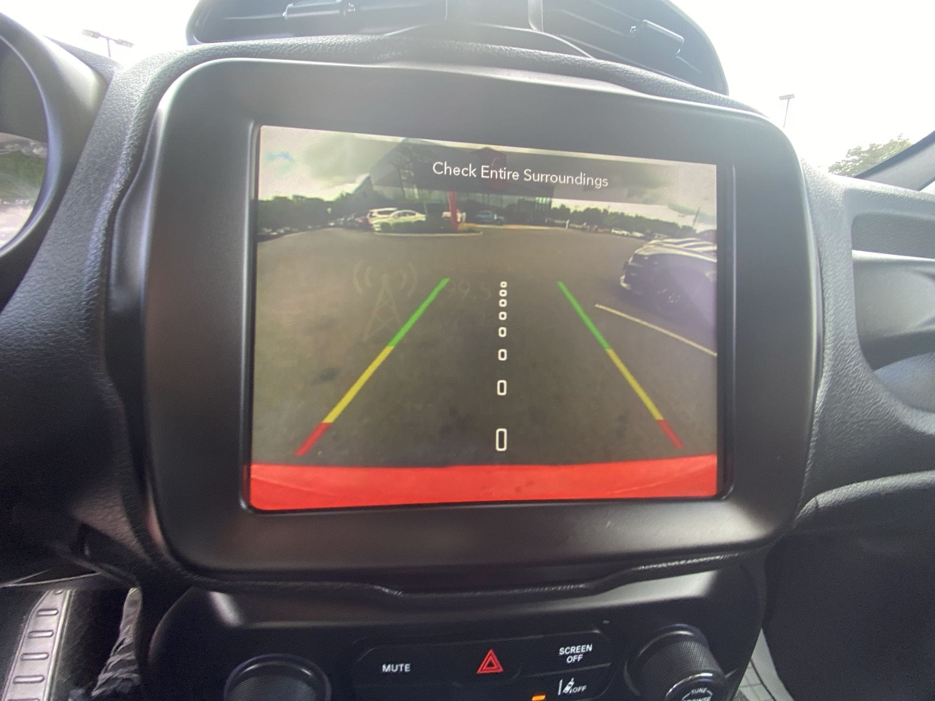 2023 Jeep Renegade Latitude - Photo 17