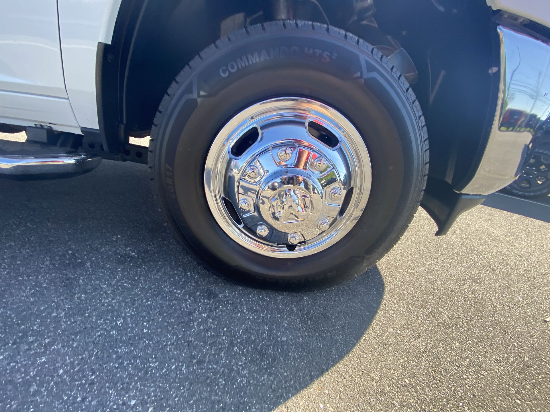 2024 RAM Ram 3500 Pickup Big Horn - Photo 10