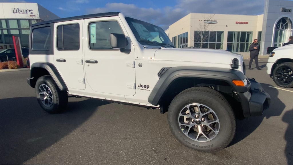 New 2026 Jeep Wrangler 4-DOOR SPORT S Sport Utility