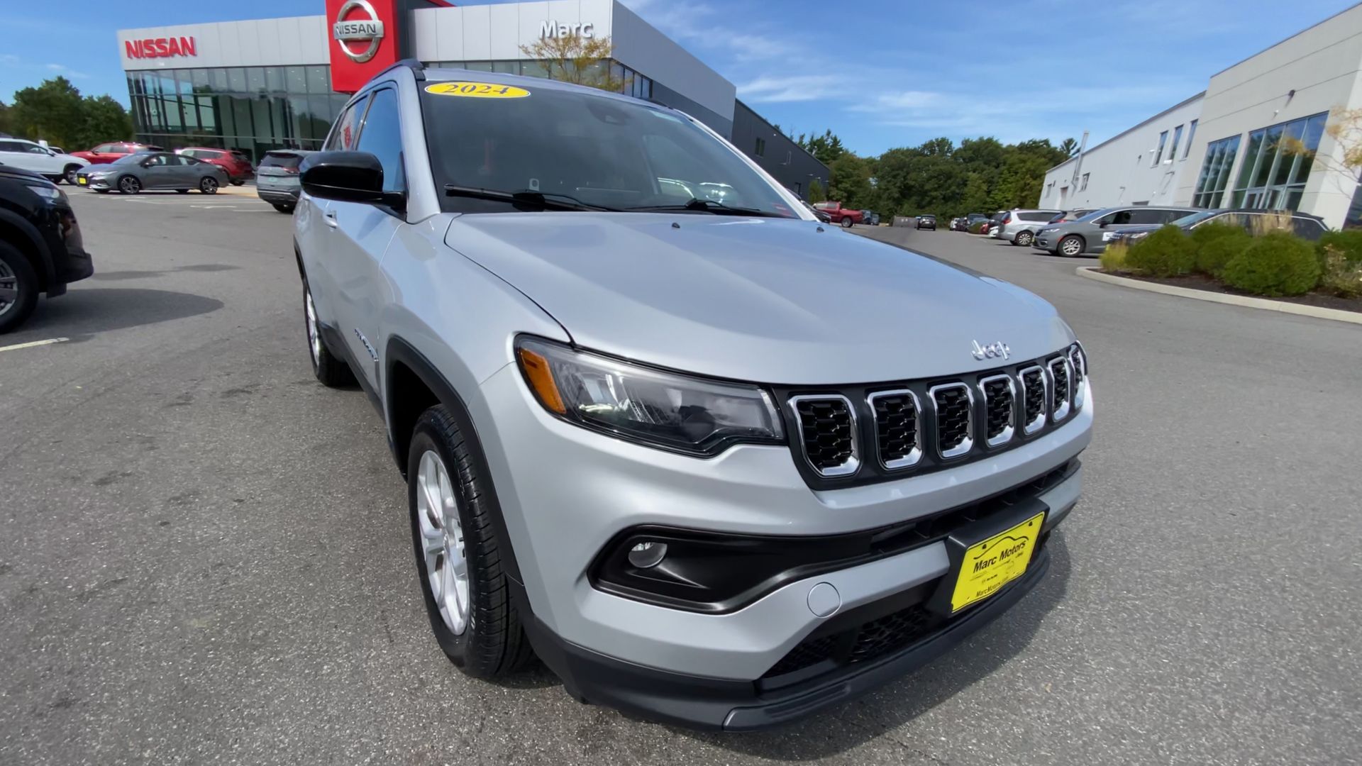Used 2024 Jeep Compass Latitude SUV