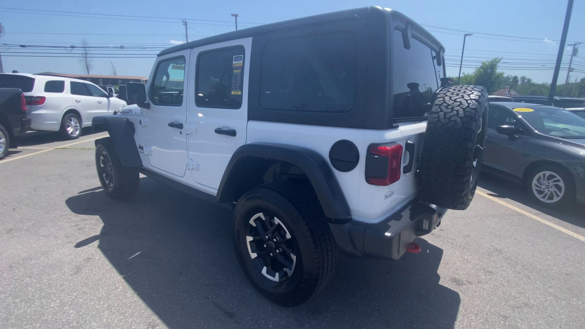 2025 Jeep Wrangler 4-Door Rubicon - Photo 8