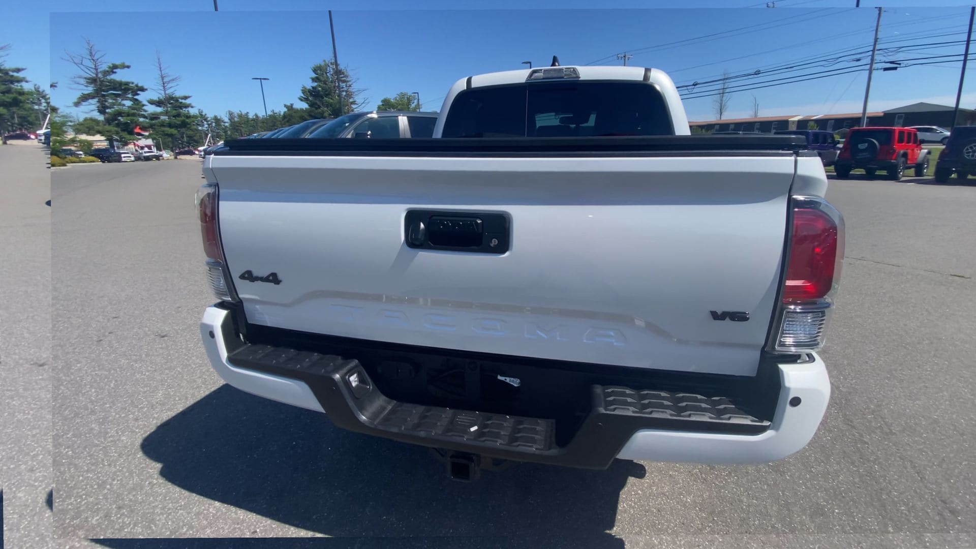 2023 Toyota Tacoma Limited - Photo 9