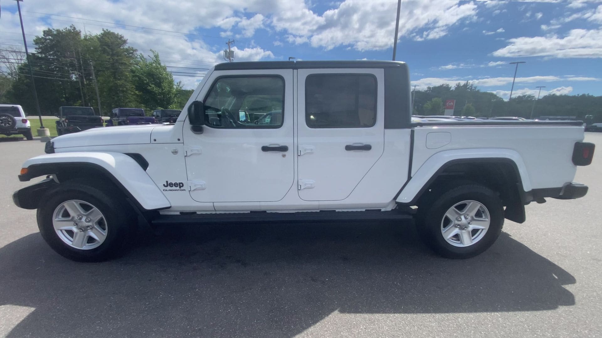 2021 Jeep Gladiator Sport S - Photo 7