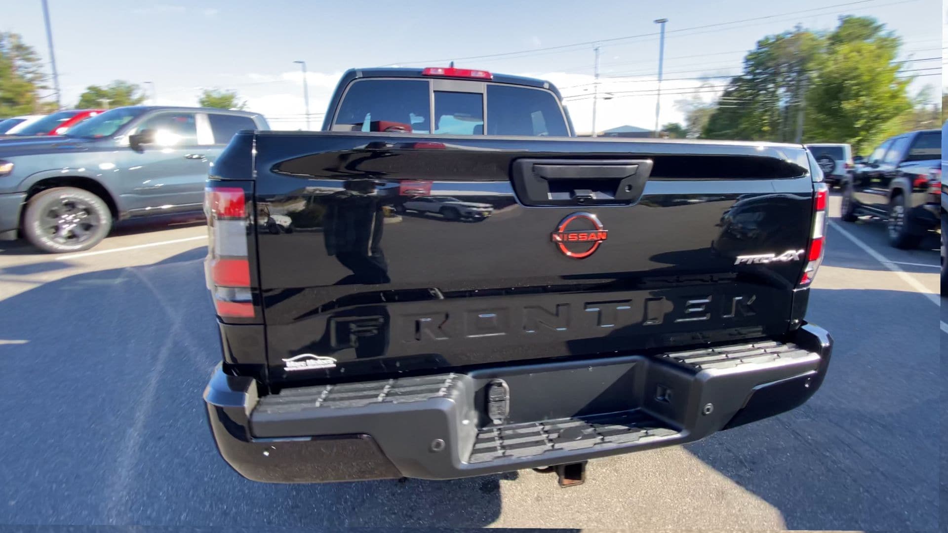 2022 Nissan Frontier PRO-4X - Photo 9