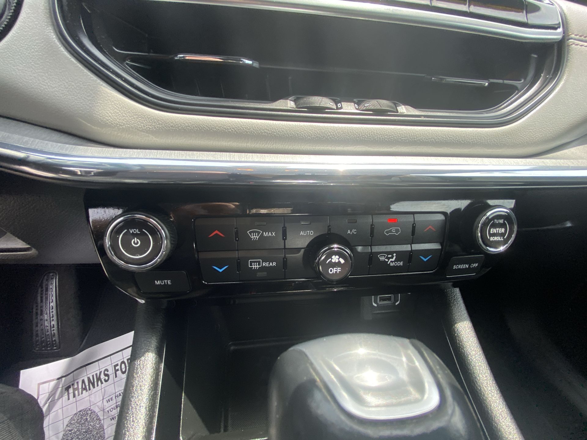 2022 Jeep Compass Limited - Photo 18