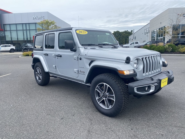 2023 Jeep Wrangler 4-DOOR SAHARA 4X4 SUV