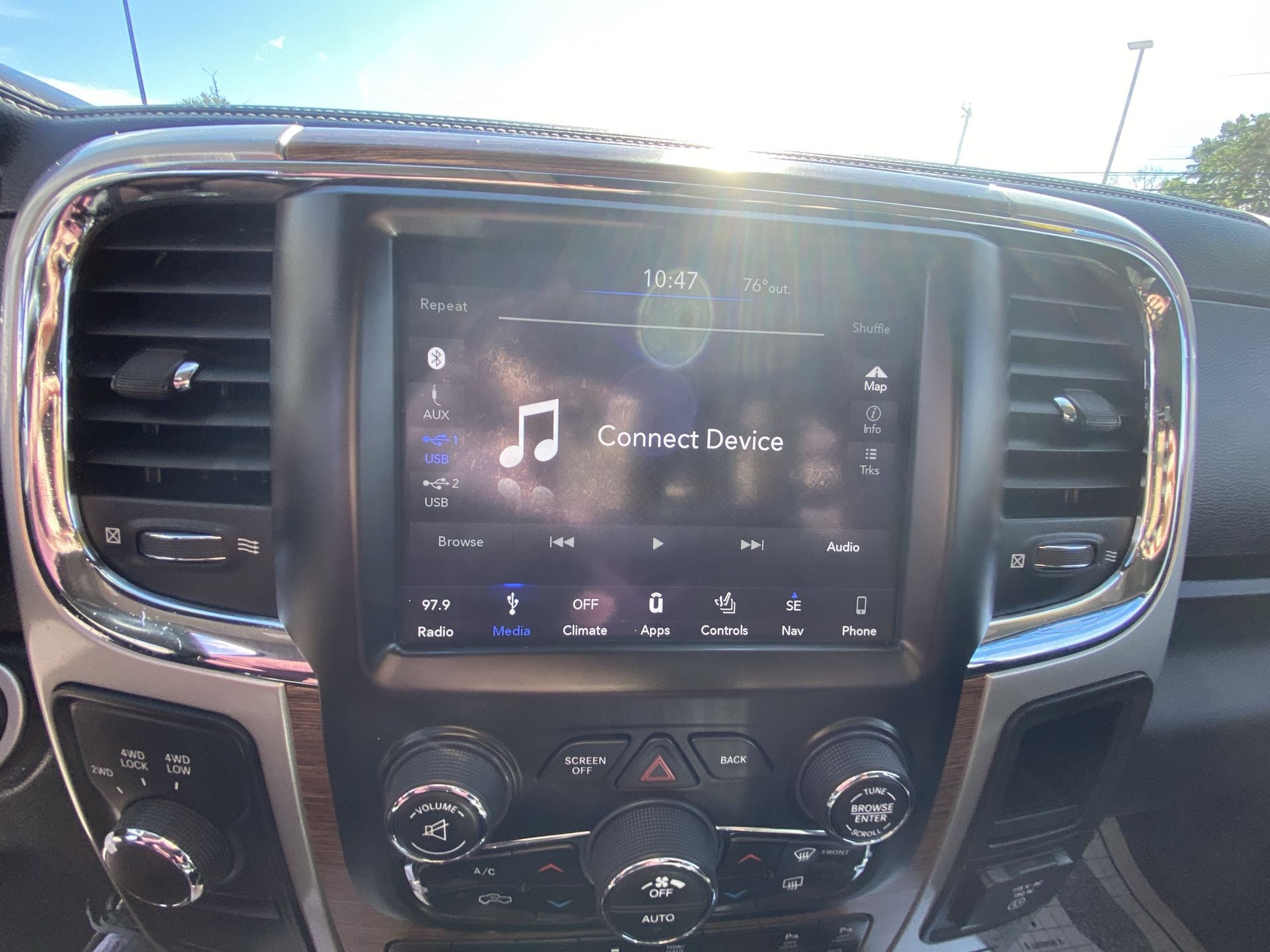 2018 RAM Ram 3500 Pickup Laramie - Photo 16