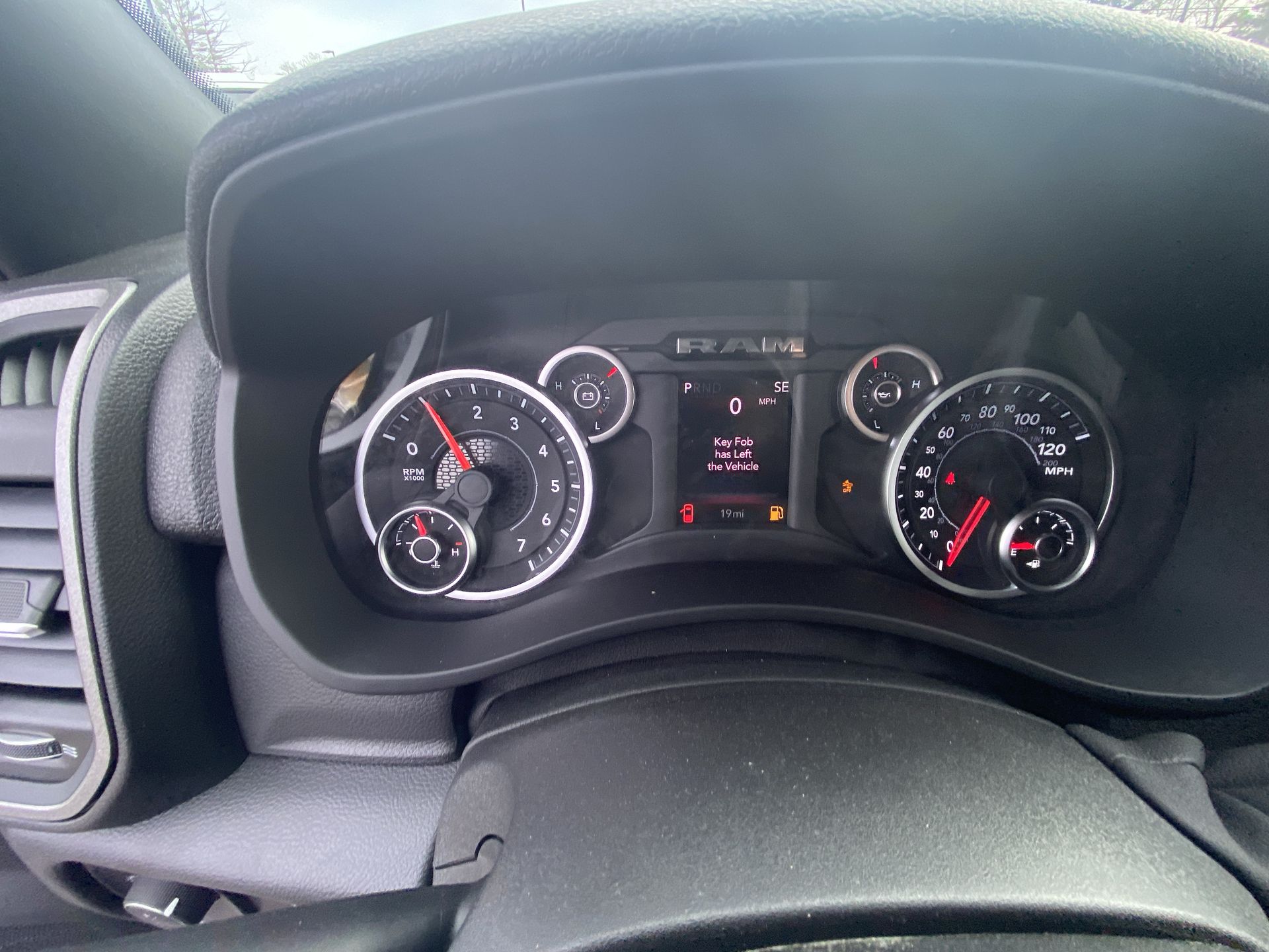 2026 RAM 2500 Tradesman - Photo 15