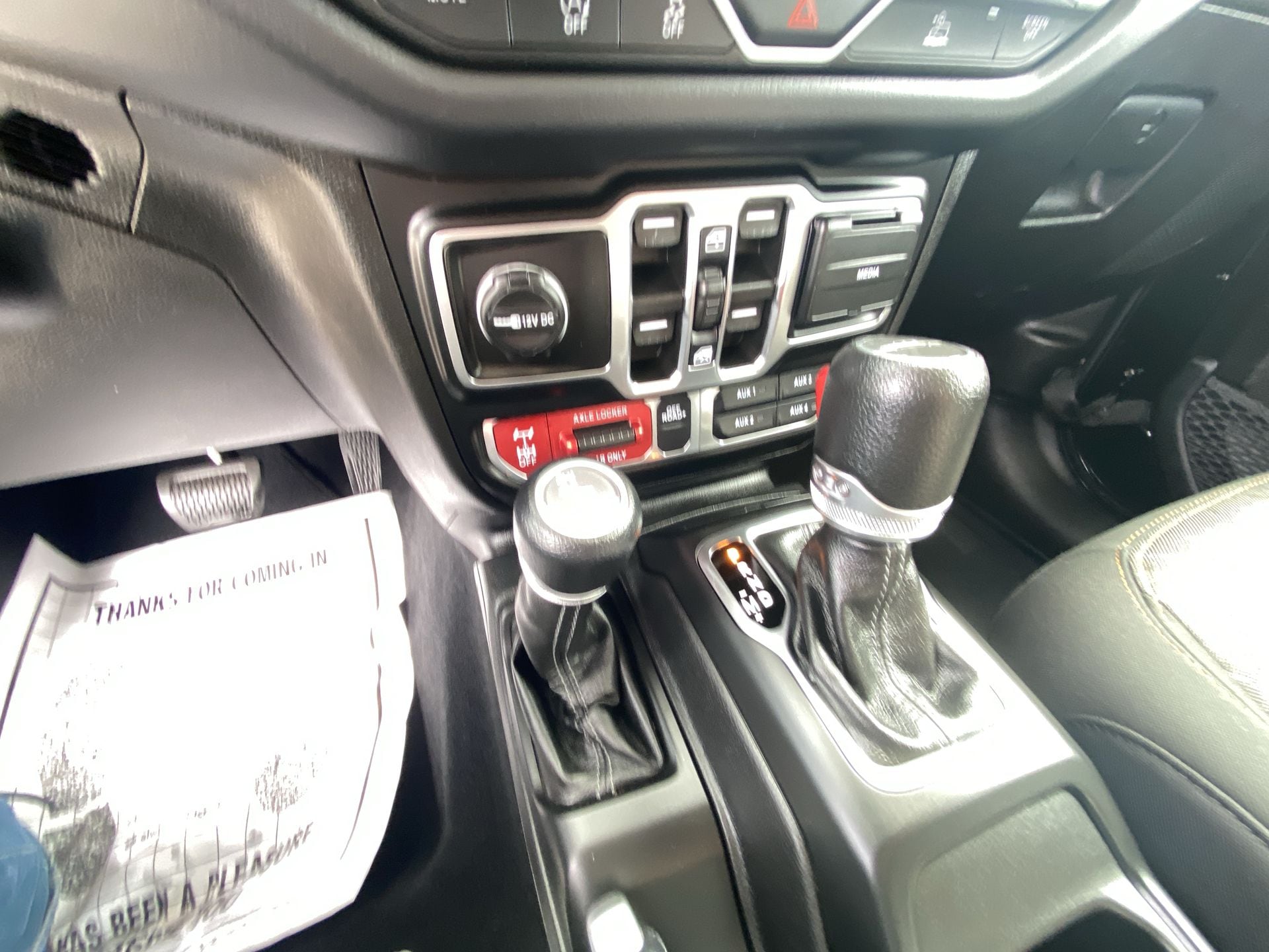 2026 Jeep Gladiator Mojave - Photo 17