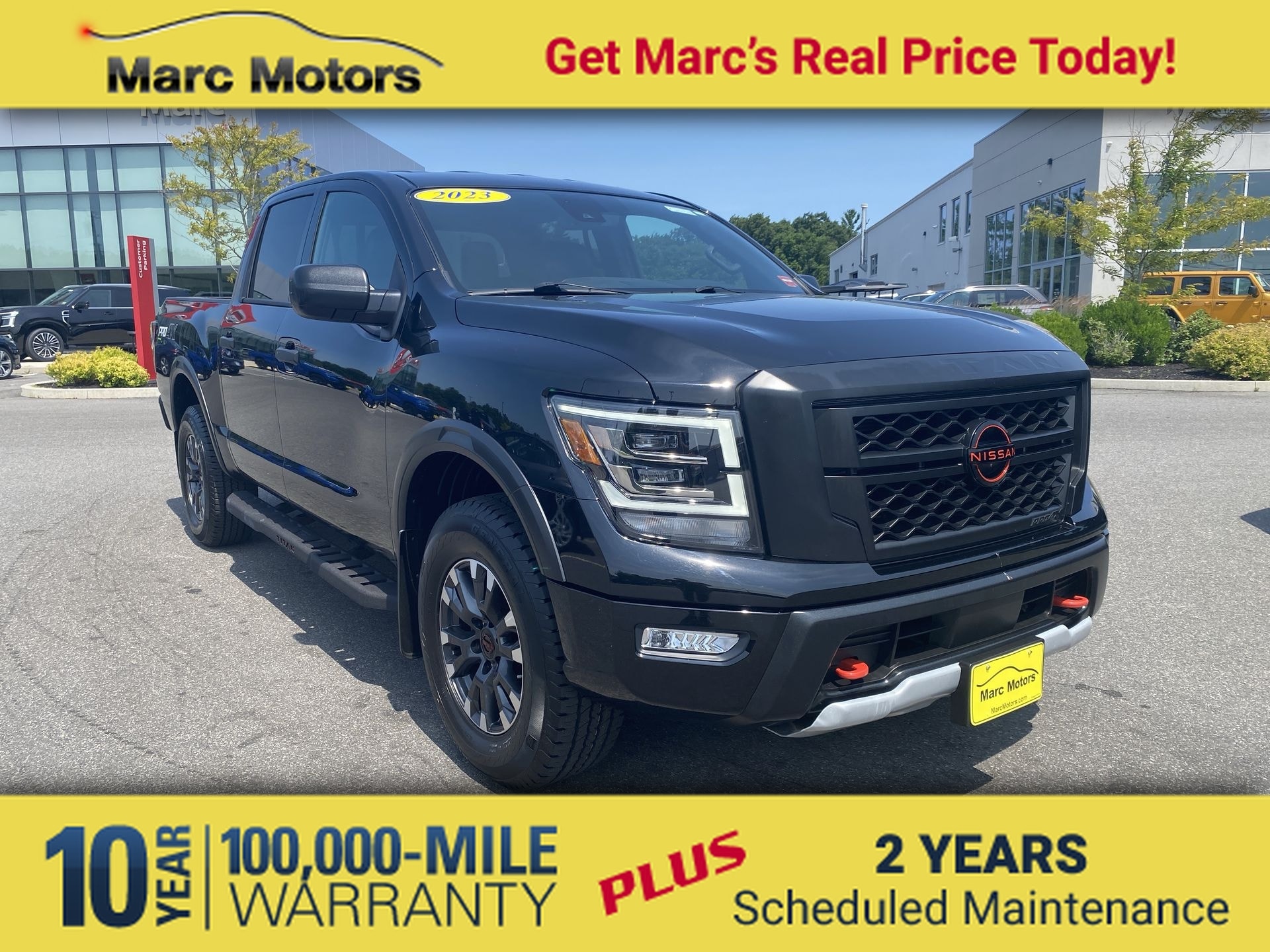 2023 Nissan Titan Truck Crew Cab 
