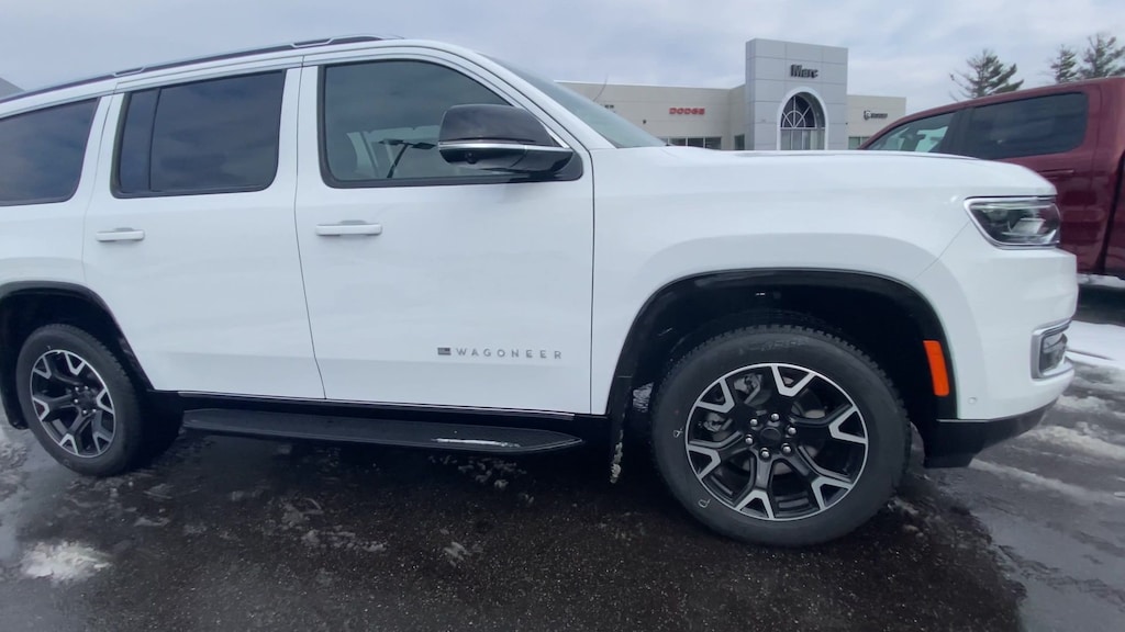 New 2025 Jeep Wagoneer SERIES III 4X4 Sport Utility